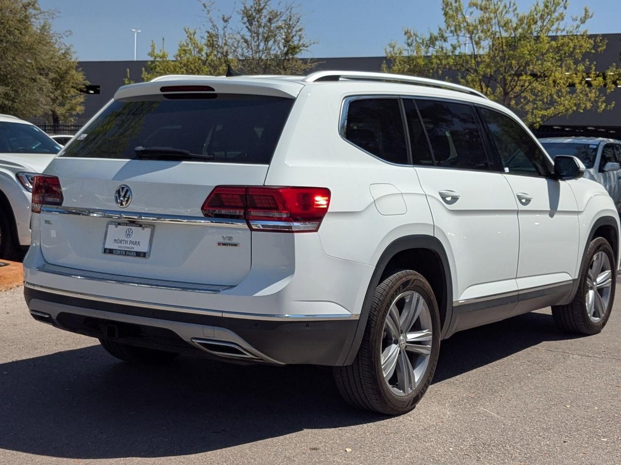 2018 Volkswagen Atlas 3.6L V6 SEL Premium