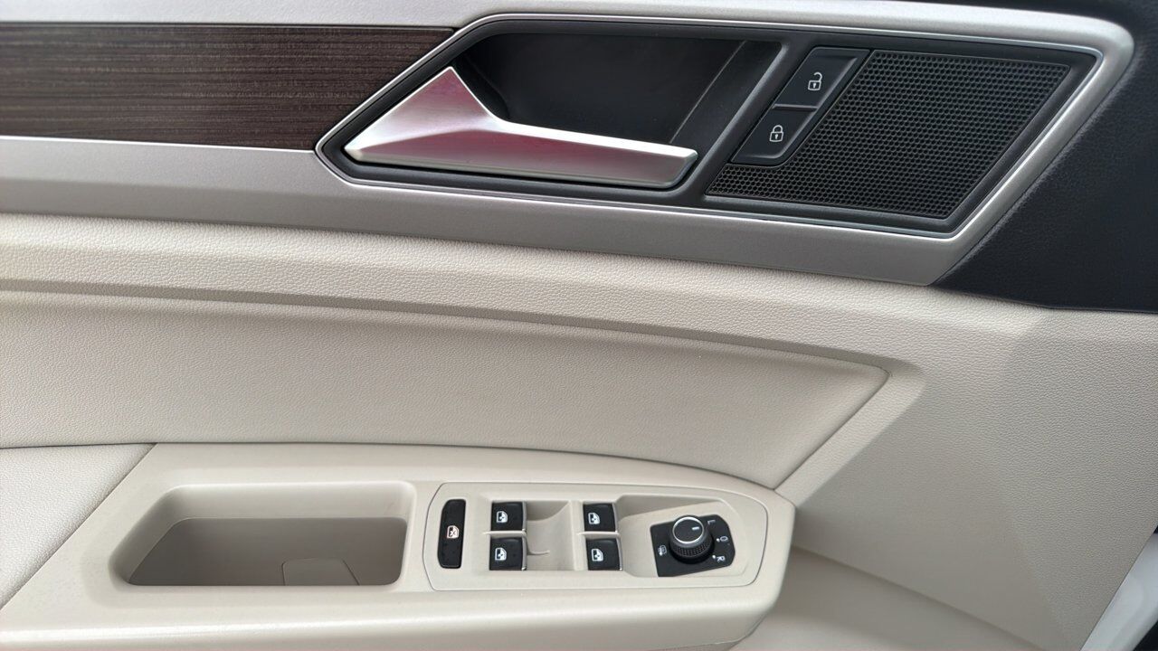 2018 Volkswagen Atlas Highline Sherwood Park AB