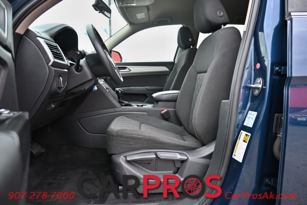 2018 Volkswagen Atlas S - AWD - Power Locks, Windows & Mirrors - Keyless Entry - Dual Climate Control - Bluetooth - Backup Camera - 3rd Row - Seats 7 - Luggage Rack - Aluminum Wheels - Tow Pkg Anchorage AK