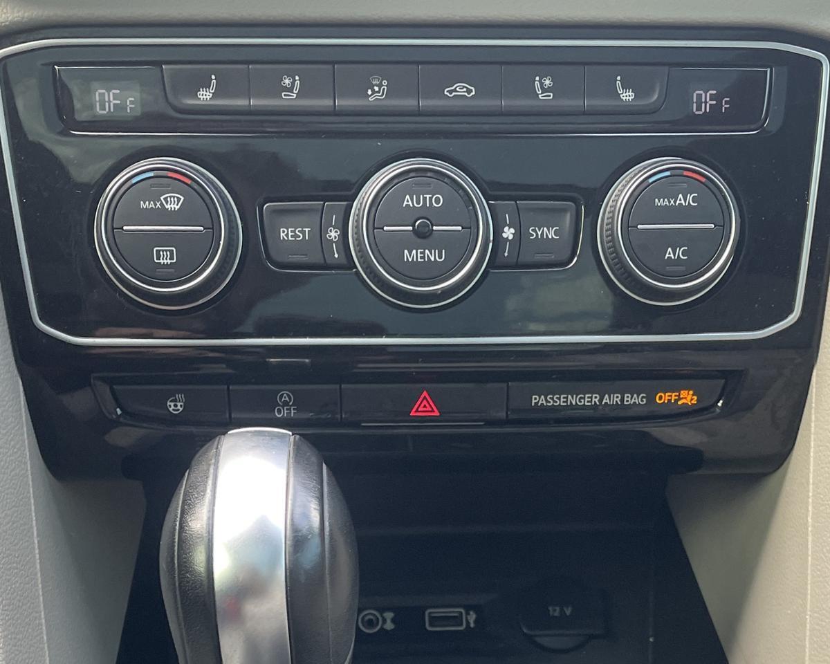 2018 Volkswagen Atlas SEL Premium 4Motion Sport Utility 4D Port Orchard WA