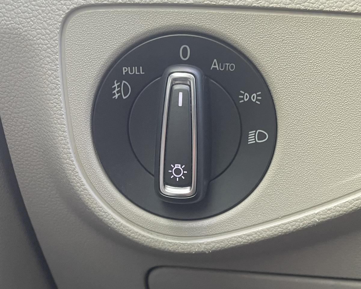 2018 Volkswagen Atlas SEL Premium 4Motion Sport Utility 4D Port Orchard WA