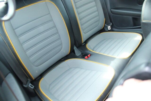 2018 Volkswagen BEETLE 2.0T DUNE Melbourne FL