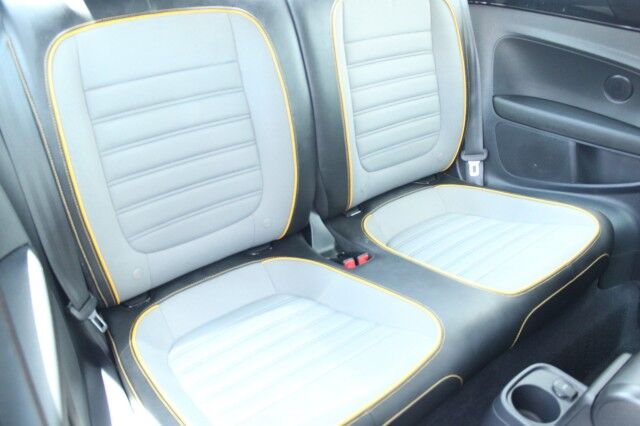 2018 Volkswagen BEETLE 2.0T DUNE Melbourne FL