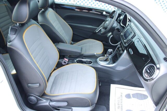 2018 Volkswagen BEETLE 2.0T DUNE Melbourne FL