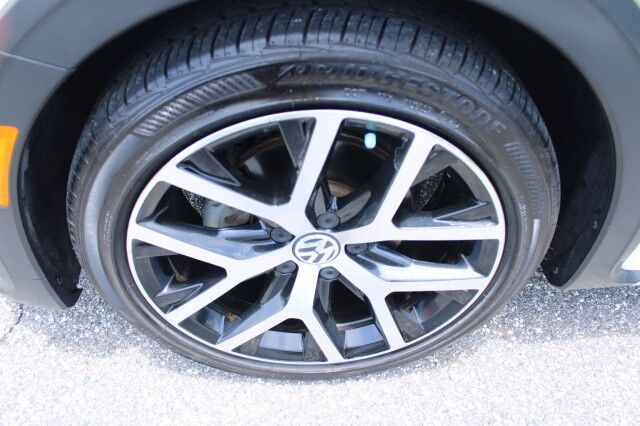 2018 Volkswagen BEETLE 2.0T DUNE Melbourne FL