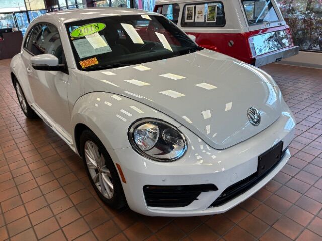 2018 Volkswagen Beetle 2.0T Coast