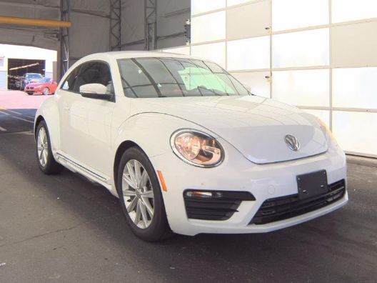 2018 Volkswagen Beetle 2.0T Coast