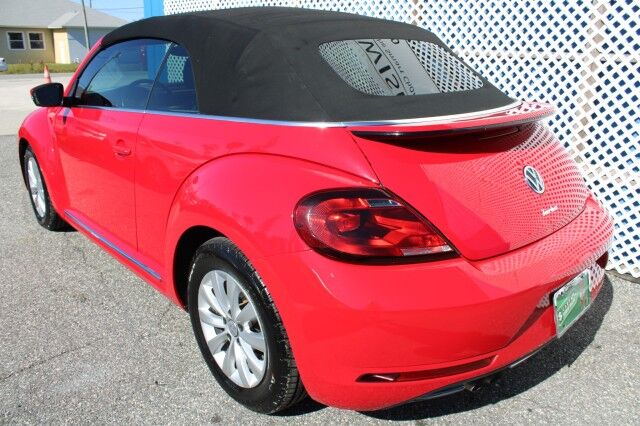 2018 Volkswagen Beetle 2.0T Convertible S 2.0T
