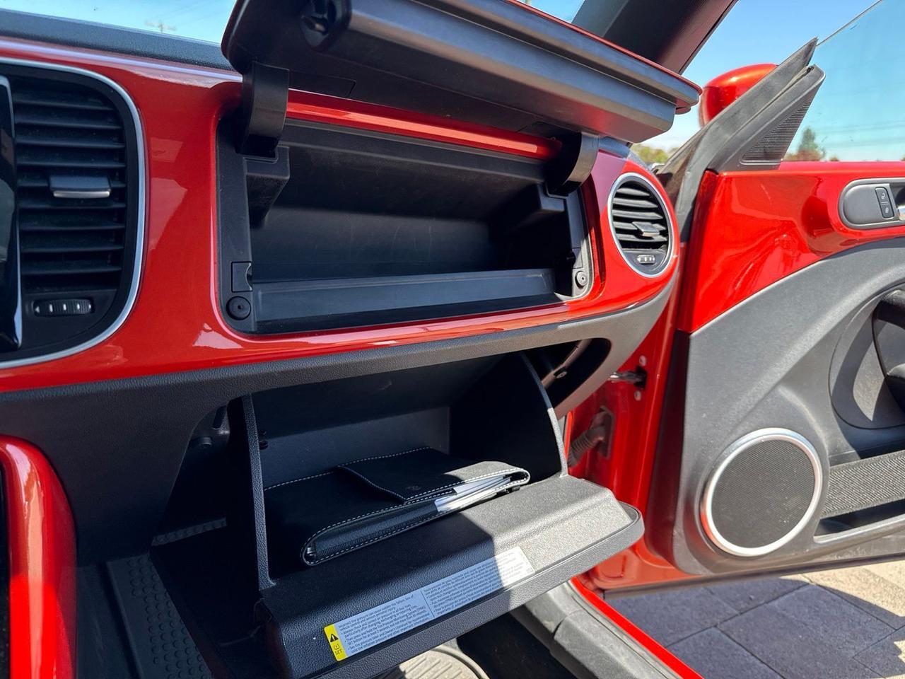 2018 Volkswagen Beetle 2.0T SE Bend OR
