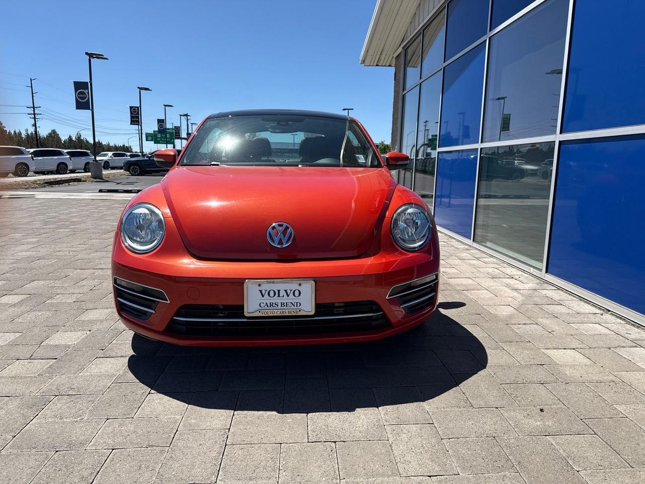 2018 Volkswagen Beetle 2.0T SE Bend OR