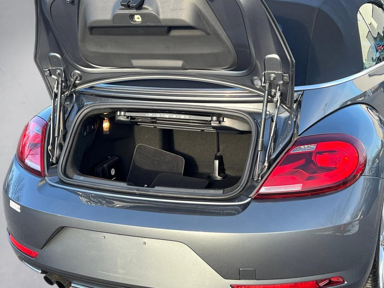 2018 Volkswagen Beetle 2.0T SE Hagerstown MD