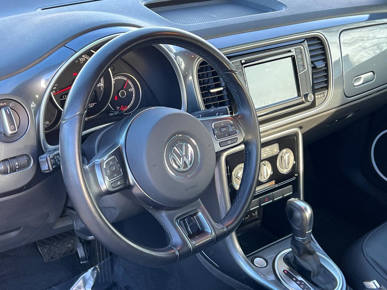 2018 Volkswagen Beetle 2.0T SE Hagerstown MD