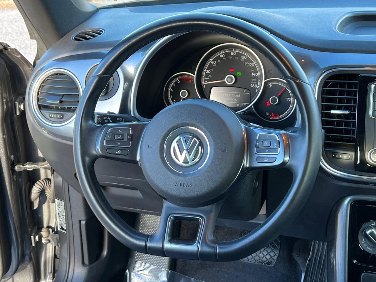 2018 Volkswagen Beetle 2.0T SE Hagerstown MD
