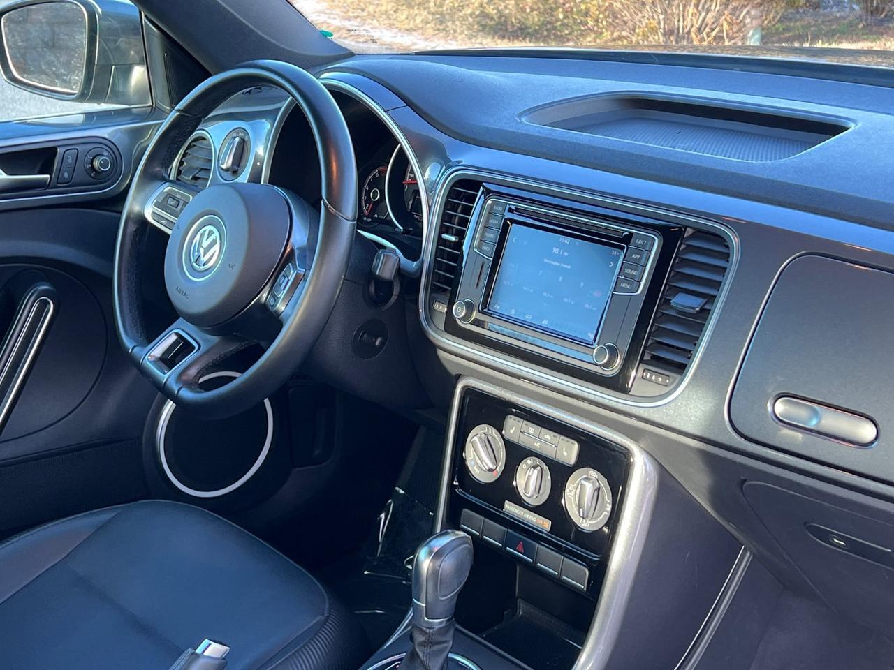 2018 Volkswagen Beetle 2.0T SE Hagerstown MD