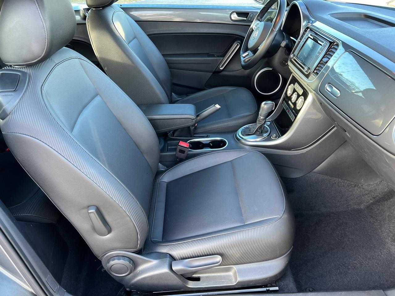 2018 Volkswagen Beetle 2.0T SE Hagerstown MD