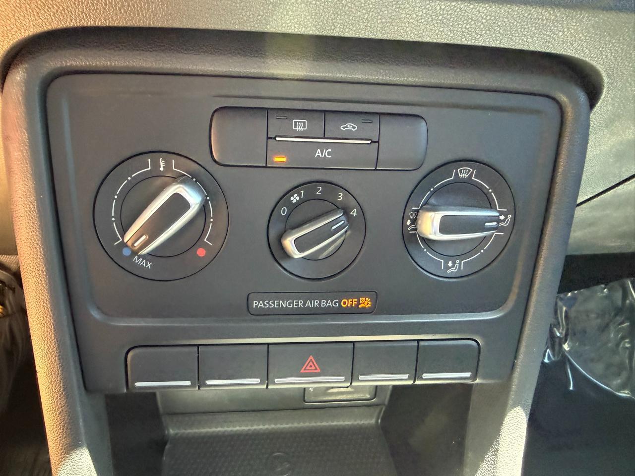 2018 Volkswagen Beetle S Auto Jacksonville FL