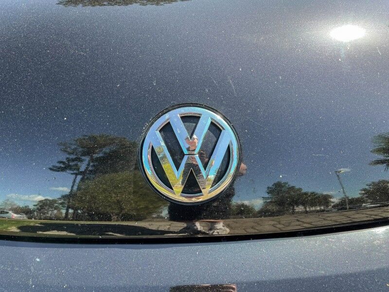 2018 Volkswagen Beetle SE Wilmington NC