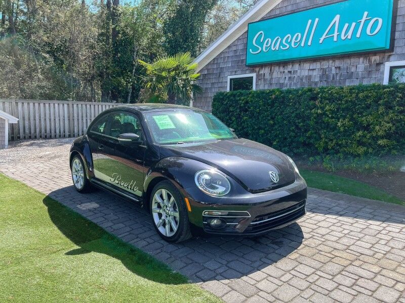 2018 Volkswagen Beetle SE