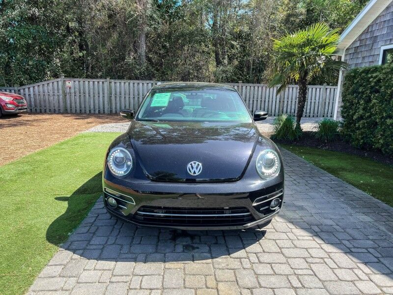 2018 Volkswagen Beetle SE