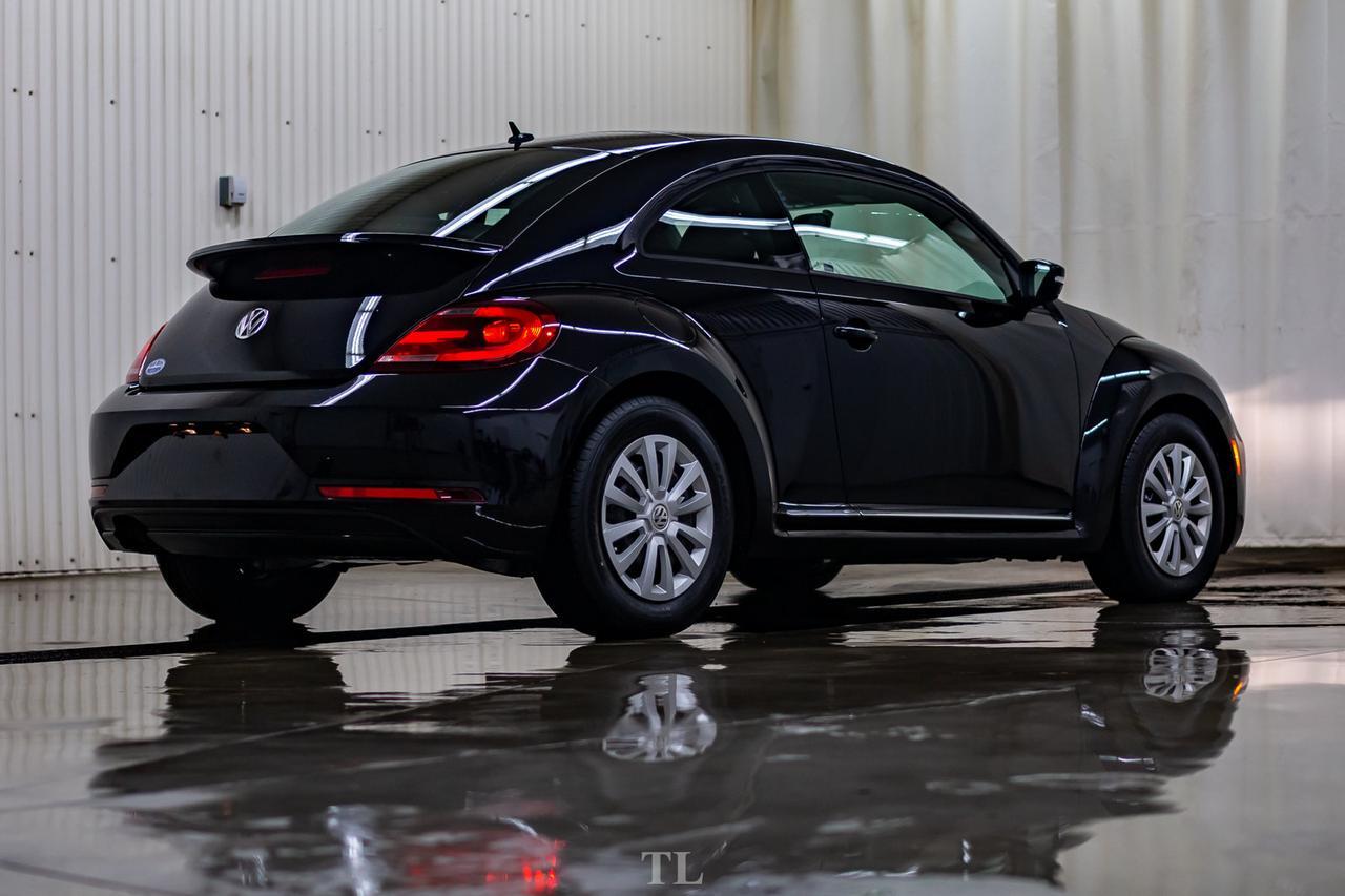 2018 Volkswagen Beetle Trendline BCam Red Deer AB