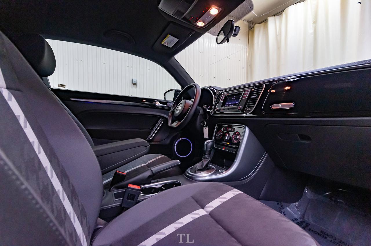 2018 Volkswagen Beetle Trendline BCam Red Deer AB