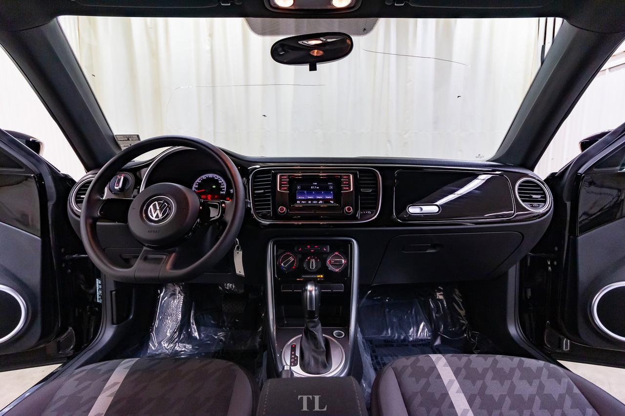 2018 Volkswagen Beetle Trendline BCam Red Deer AB