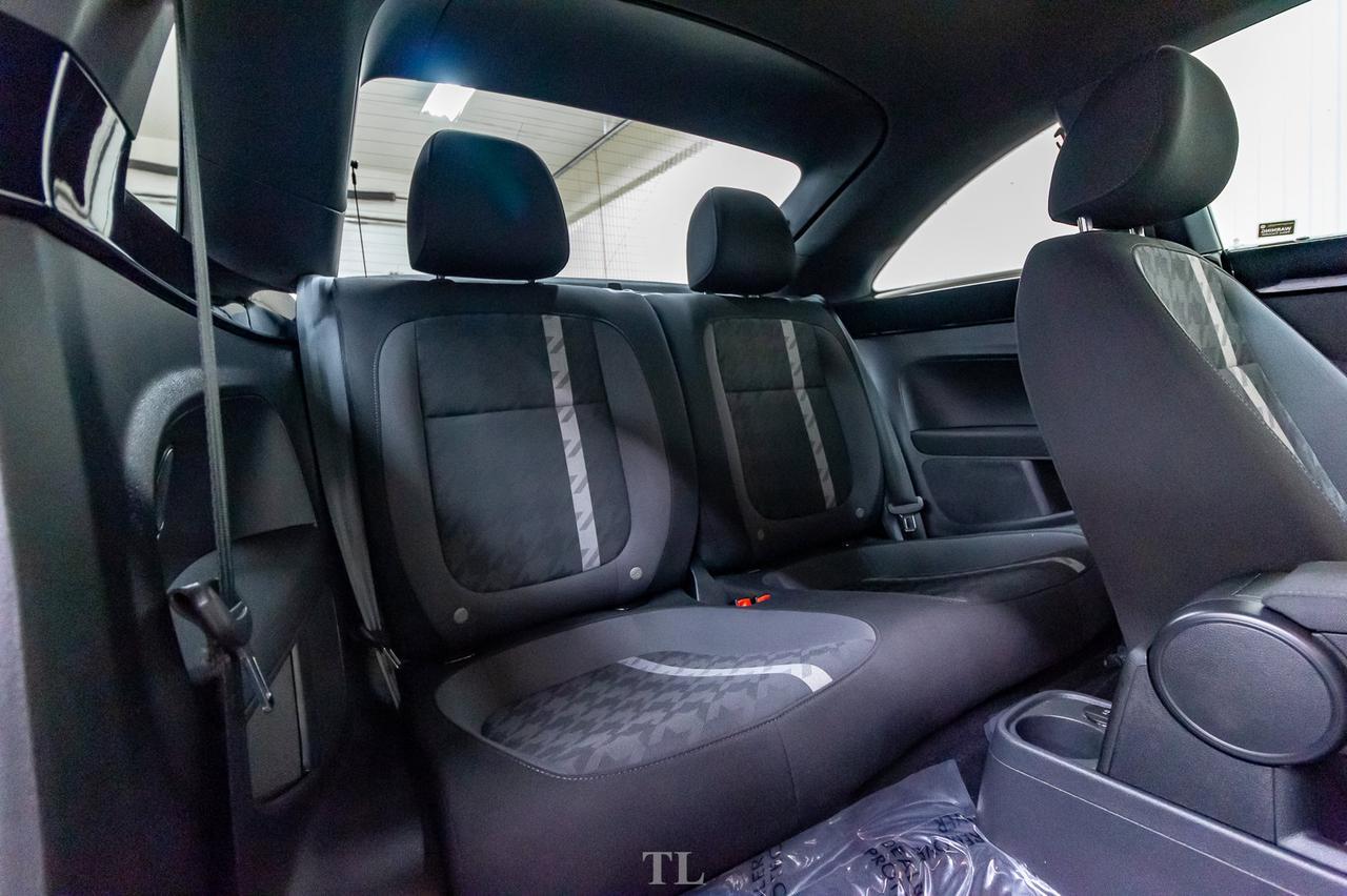 2018 Volkswagen Beetle Trendline BCam Red Deer AB