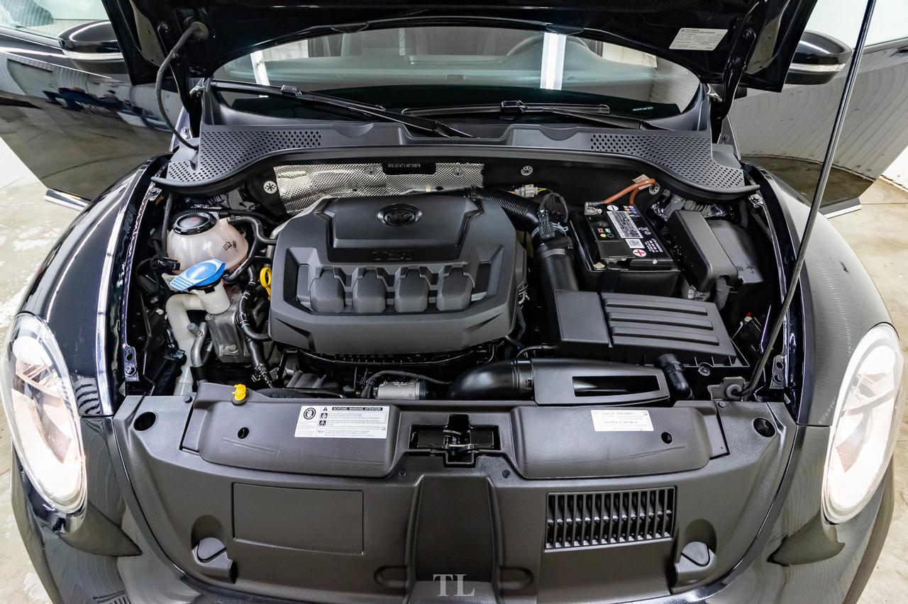 2018 Volkswagen Beetle Trendline BCam Red Deer AB