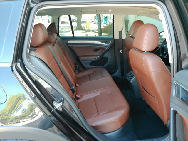 2018 Volkswagen Golf Alltrack TSI SE 4Motion Plano TX