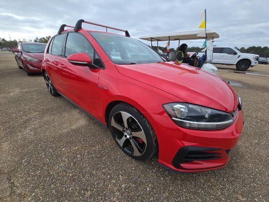 2018 Volkswagen Golf GTI 2.0T S