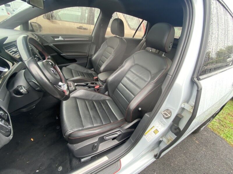 2018 Volkswagen Golf GTI S