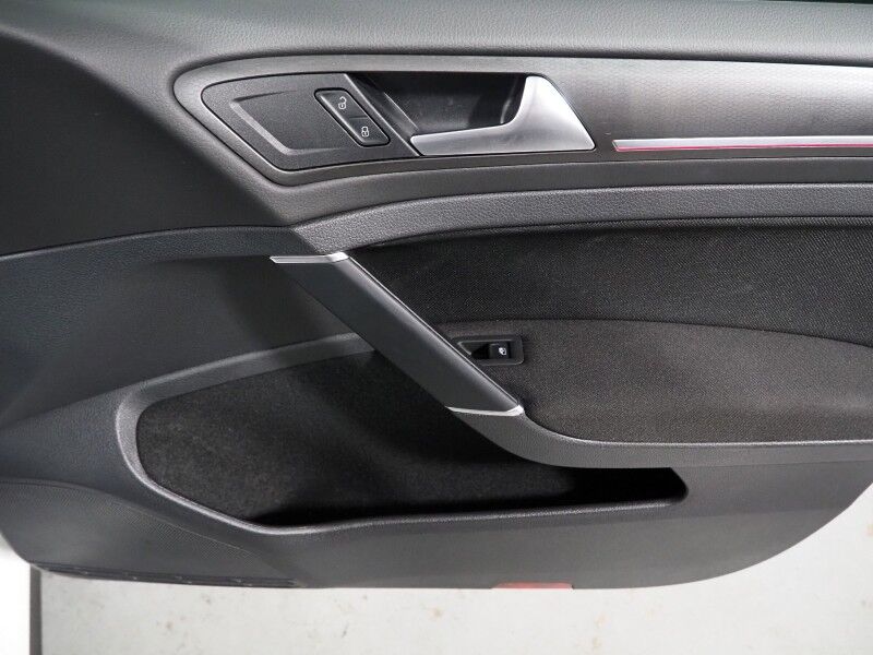 2018 Volkswagen Golf GTI SE *MOONROOF, BLIND SPOT ALERT, COLLISION ALERT w/BRAKING, BACKUP-CAMERA, COLOR TOUCHSCREEN, HEATED SEATS, KEYLESS ENTRY, LED HEADLIGHTS, ANDROID & APPLE Round Rock TX