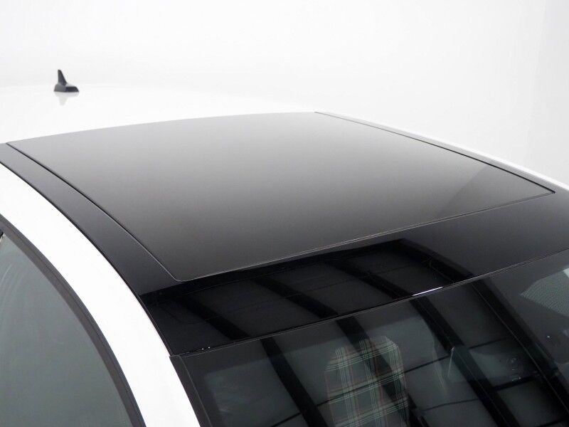 2018 Volkswagen Golf GTI SE *MOONROOF, BLIND SPOT ALERT, COLLISION ALERT w/BRAKING, BACKUP-CAMERA, COLOR TOUCHSCREEN, HEATED SEATS, KEYLESS ENTRY, LED HEADLIGHTS, ANDROID & APPLE Round Rock TX