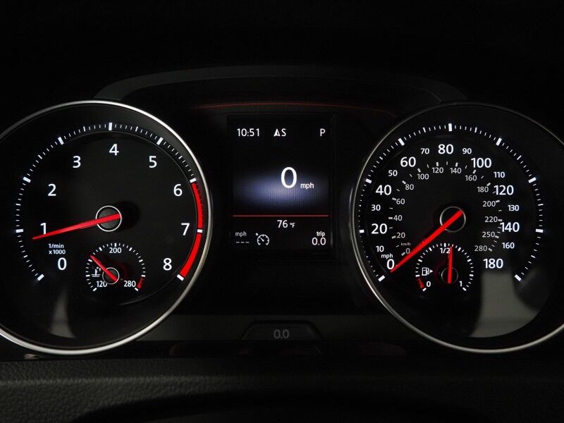 2018 Volkswagen Golf GTI SE *MOONROOF, BLIND SPOT ALERT, COLLISION ALERT w/BRAKING, BACKUP-CAMERA, COLOR TOUCHSCREEN, HEATED SEATS, KEYLESS ENTRY, LED HEADLIGHTS, ANDROID & APPLE Round Rock TX