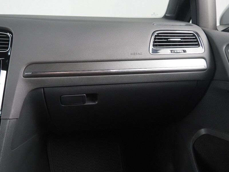 2018 Volkswagen Golf GTI SE *MOONROOF, BLIND SPOT ALERT, COLLISION ALERT w/BRAKING, BACKUP-CAMERA, COLOR TOUCHSCREEN, HEATED SEATS, KEYLESS ENTRY, LED HEADLIGHTS, ANDROID & APPLE Round Rock TX