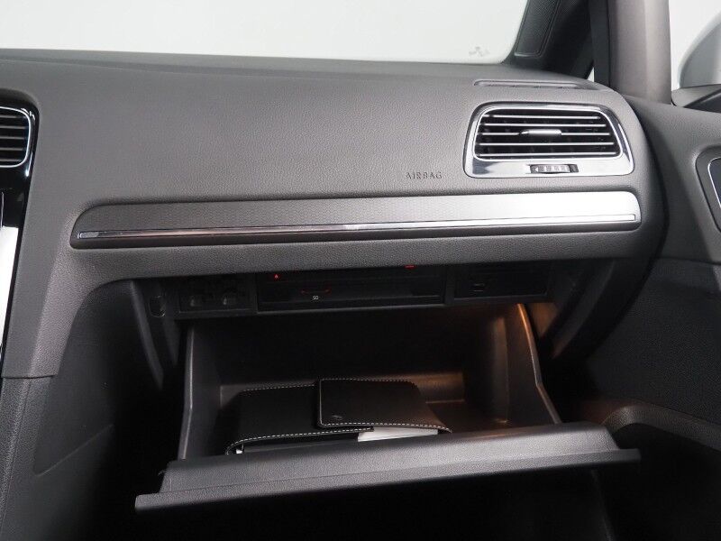 2018 Volkswagen Golf GTI SE *MOONROOF, BLIND SPOT ALERT, COLLISION ALERT w/BRAKING, BACKUP-CAMERA, COLOR TOUCHSCREEN, HEATED SEATS, KEYLESS ENTRY, LED HEADLIGHTS, ANDROID & APPLE Round Rock TX