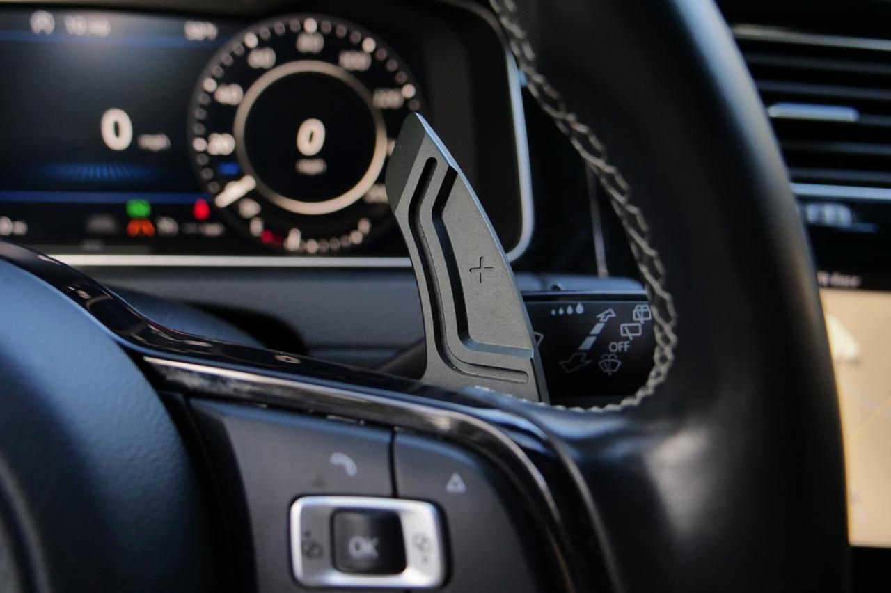 2018 Volkswagen Golf R AWD / Heated Front Seats / Fender Premium Audio / NAV! Lincolnton NC