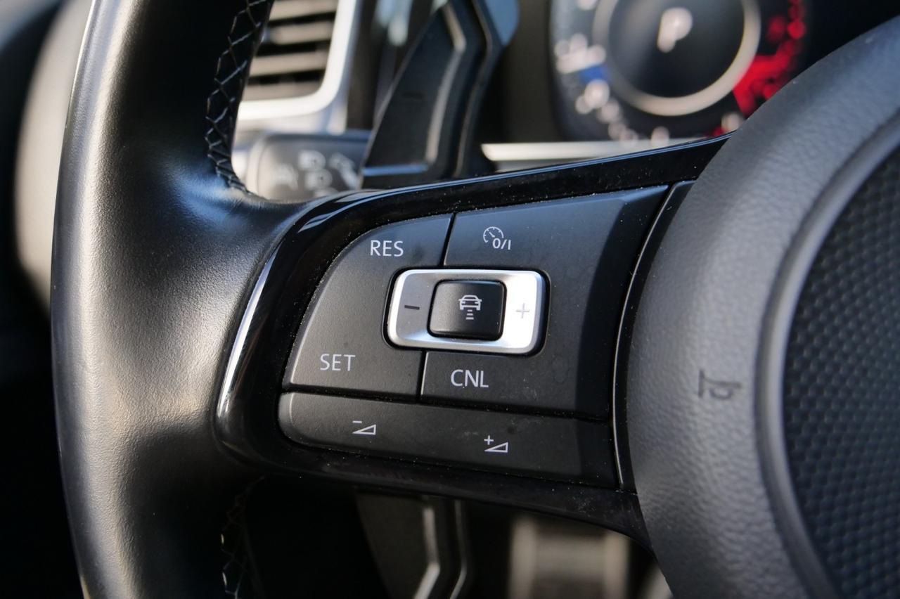 2018 Volkswagen Golf R AWD / Heated Front Seats / Fender Premium Audio / NAV! Lincolnton NC