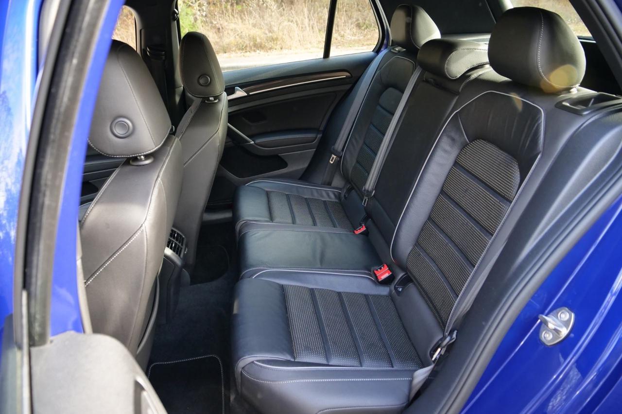 2018 Volkswagen Golf R AWD / Heated Front Seats / Fender Premium Audio / NAV! Lincolnton NC