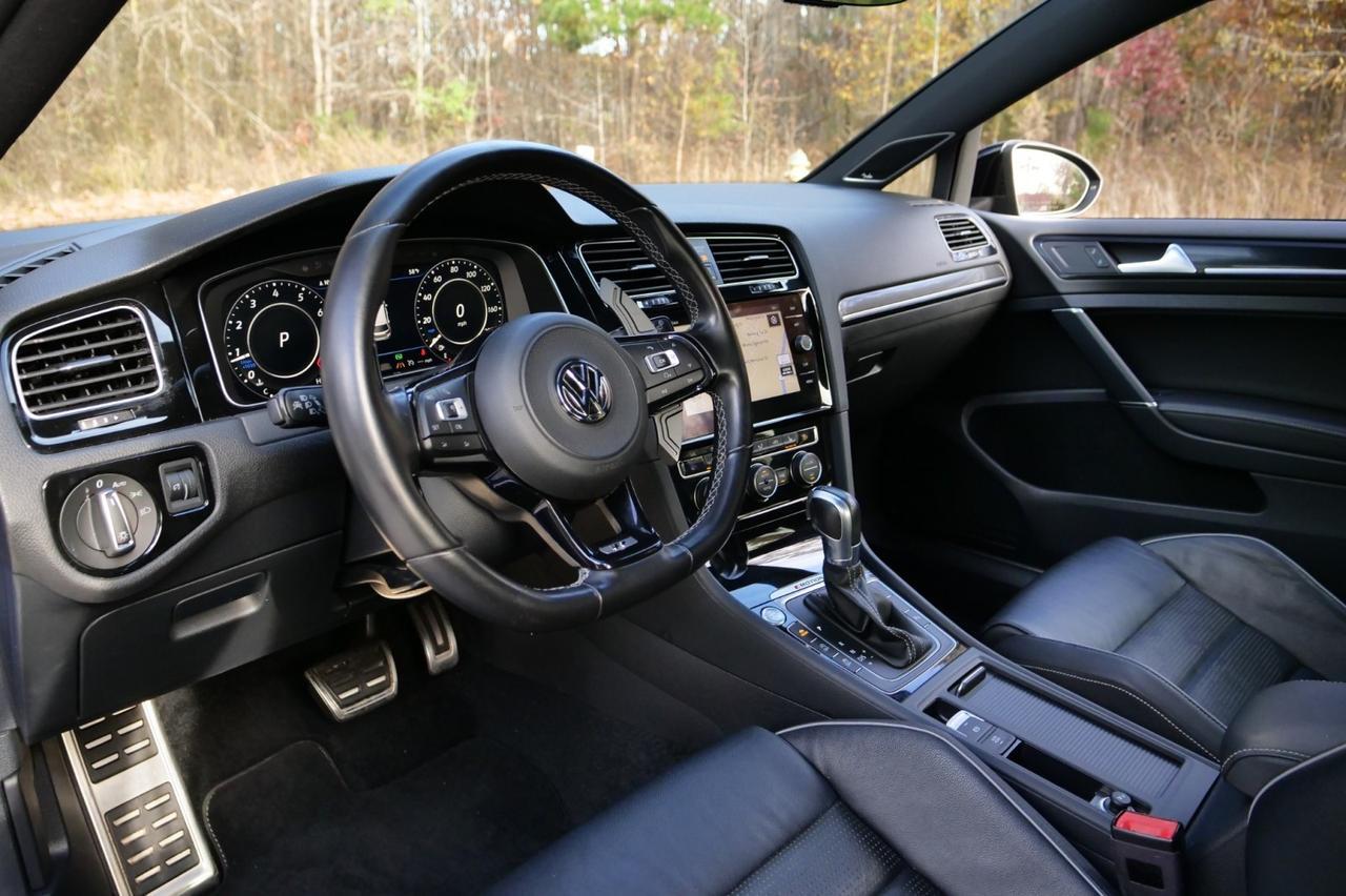 2018 Volkswagen Golf R AWD / Heated Front Seats / Fender Premium Audio / NAV! Lincolnton NC