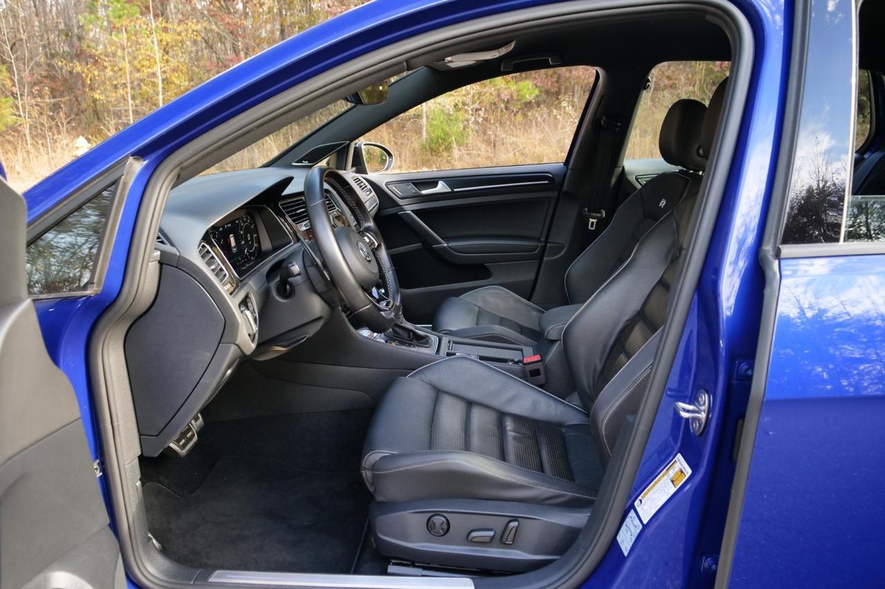 2018 Volkswagen Golf R AWD / Heated Front Seats / Fender Premium Audio / NAV! Lincolnton NC