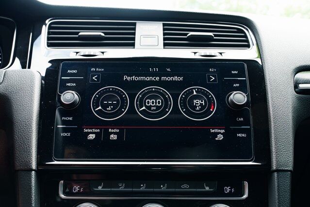 2018 Volkswagen Golf R DCC &amp; Navigation 4Motion Beaverton OR