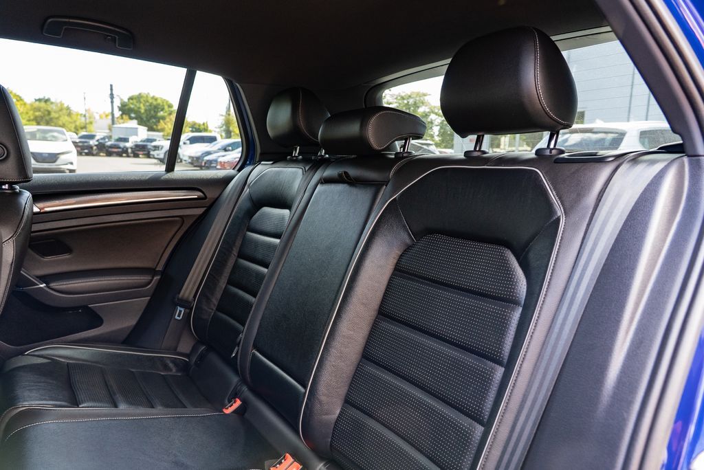 2018 Volkswagen Golf R DCC &amp; Navigation 4Motion Beaverton OR