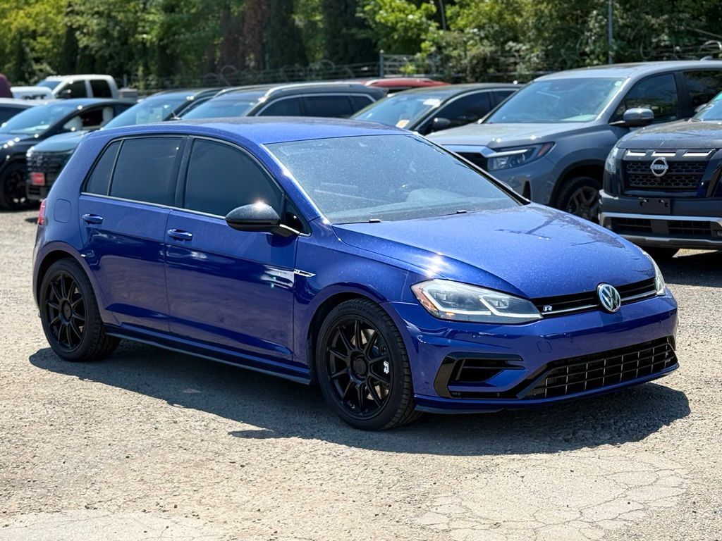 2018 Volkswagen Golf R DCC &amp; Navigation 4Motion