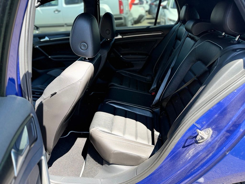 2018 Volkswagen Golf R DCC &amp; Navigation 4Motion Beaverton OR