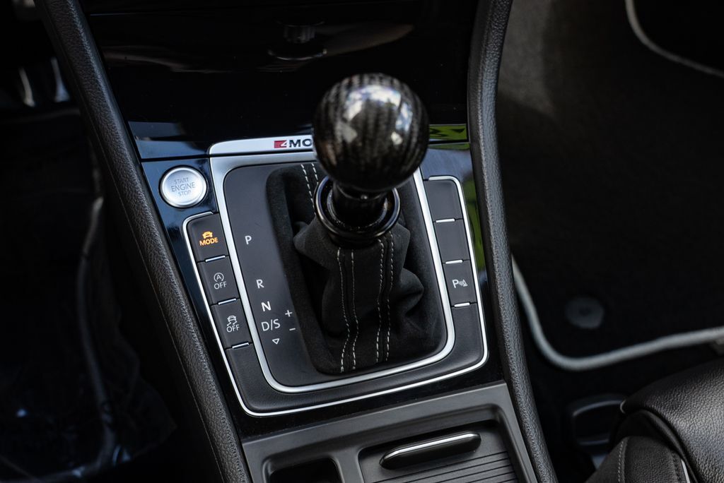 2018 Volkswagen Golf R DCC &amp; Navigation 4Motion Beaverton OR