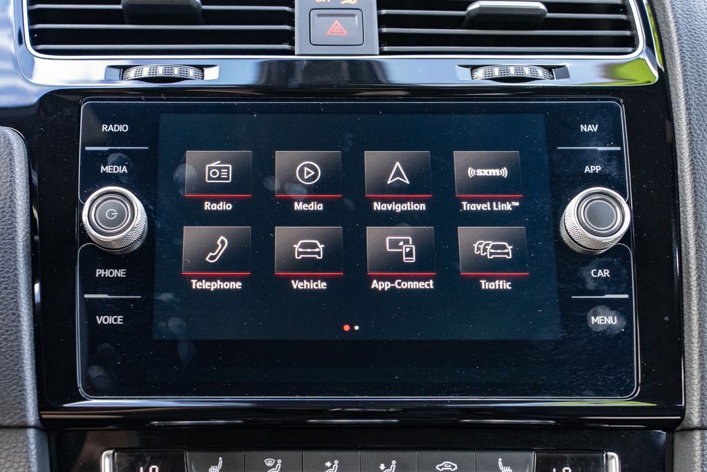 2018 Volkswagen Golf R DCC &amp; Navigation 4Motion Beaverton OR