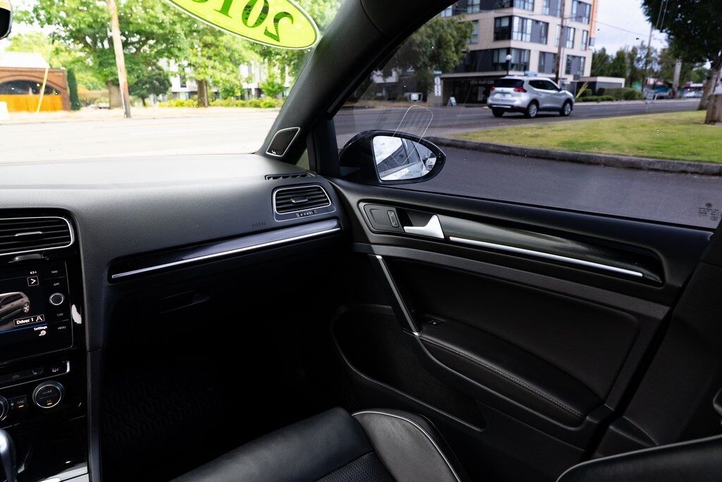 2018 Volkswagen Golf R DCC &amp; Navigation 4Motion Beaverton OR