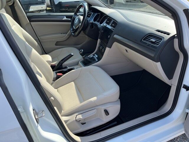 2018 Volkswagen Golf SE Manual Transmission Ashland VA