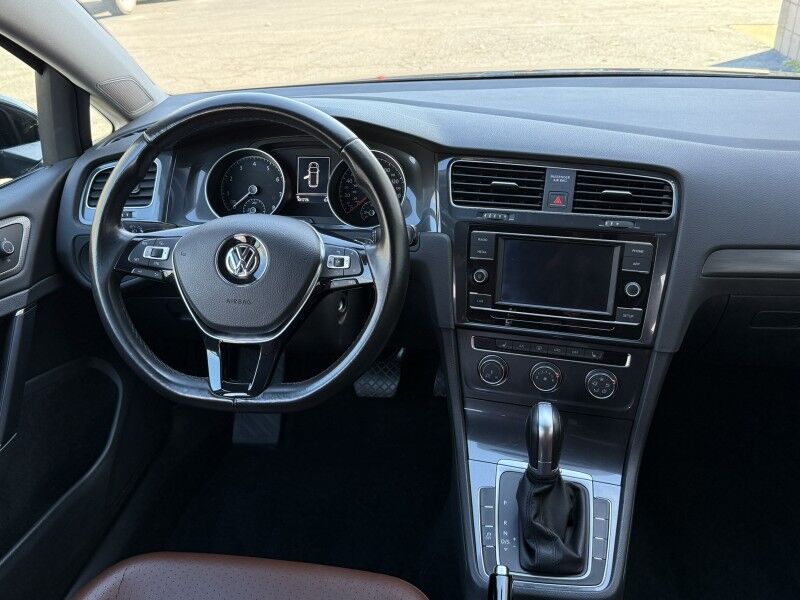 2018 Volkswagen Golf SportWagen S Willow Grove PA